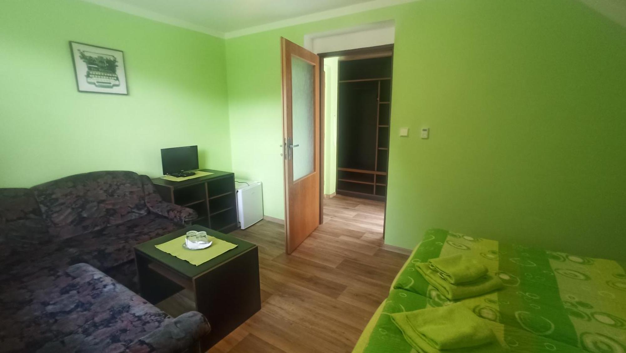 Penzion U kostela Mláka Exteriér fotografie