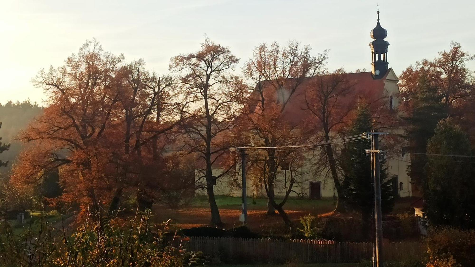 Penzion U kostela Mláka Exteriér fotografie