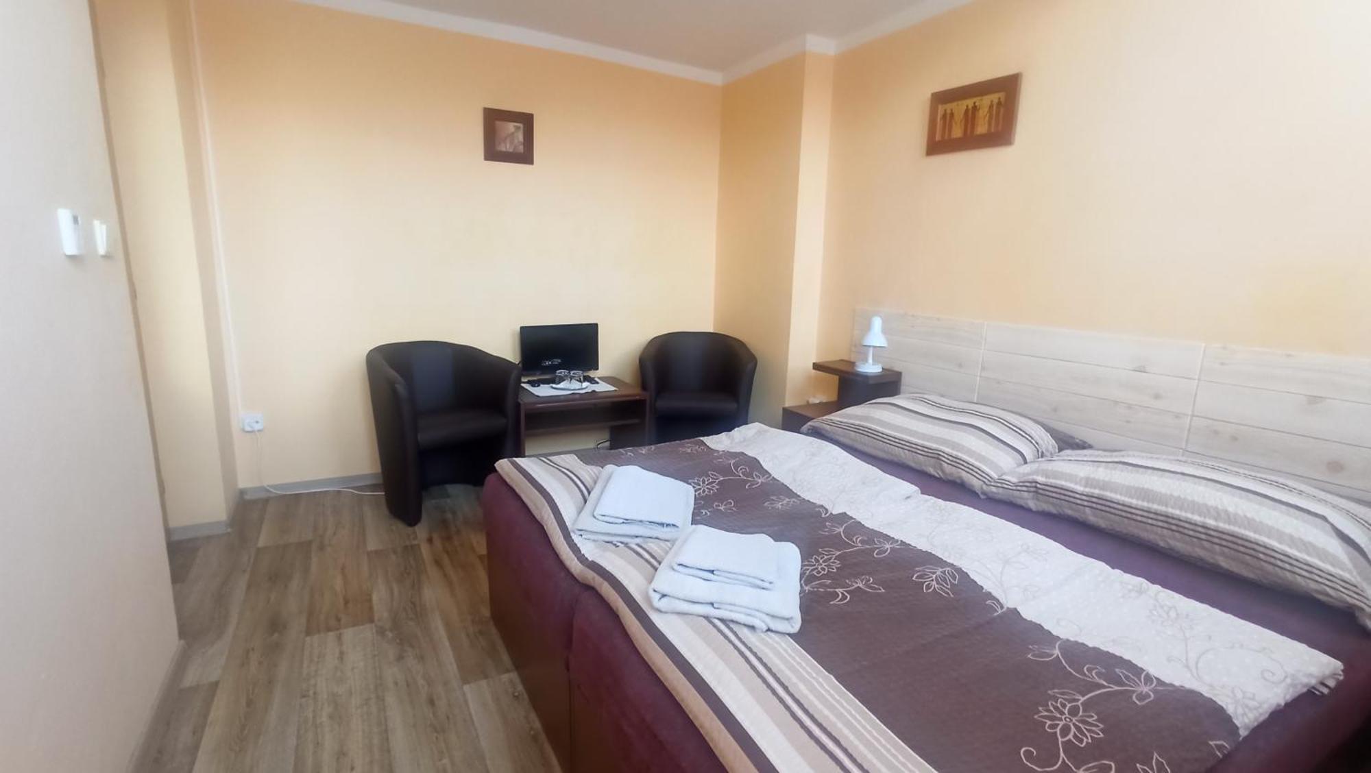 Penzion U kostela Mláka Exteriér fotografie