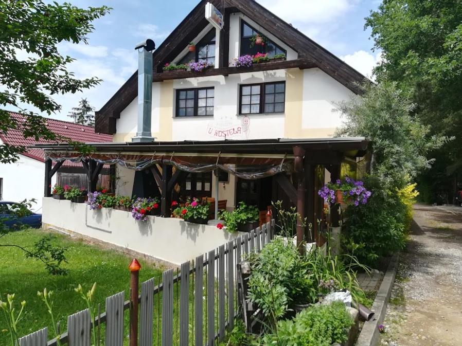 Penzion U kostela Mláka Exteriér fotografie